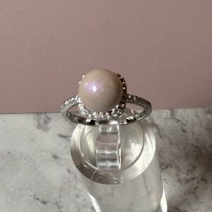 925 sterling silver square ring with cubic zirconia (Faux pearl)